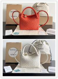 Picture of Bottega Veneta Handbags _SKUfw184064120fw
